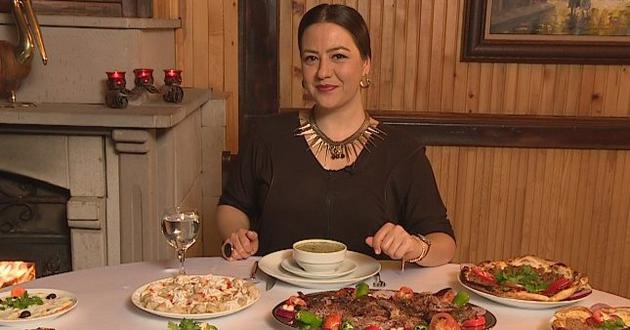 'Her şeyi yiyen kadın' Ezgi Sertel, yeni programa başlıyor! Peki hangi kanalda? 7
