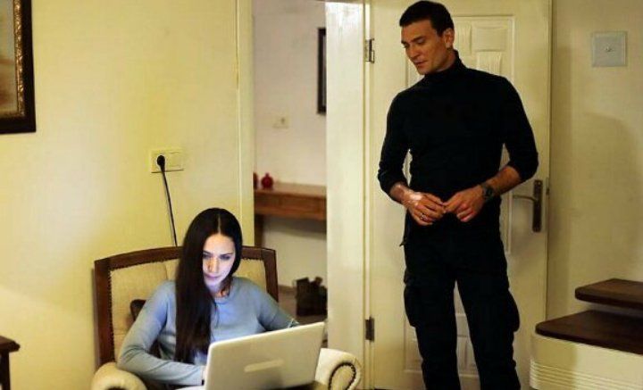 İsimsizler dizisinde İlayda Çevik ile Sedat Mert sosyal medyada yılın çifti olmaya aday gösterildi 7