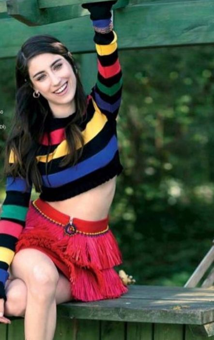 Bizim Hikaye'nin Filiz'i Hazal Kaya kapak kızı oldu. İşte o müthiş fotoğraflar... 11