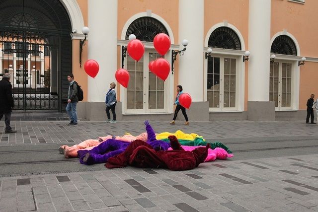 Şahsiyet dizisinin kedileri, İstiklal Caddesi'ni bastı! 9