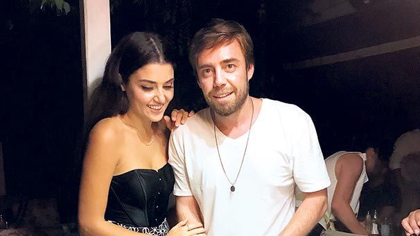 Hande Erçel ile Murat Dalkılıç'ın fıstıklı aşk halleri gülümsetti! 7