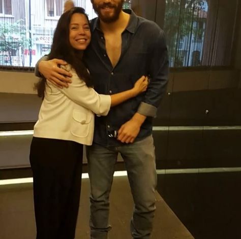 Erkenci Kuş'ta oynayan Can Yaman'ın annesini görünce çok şaşıracaksınız! 13