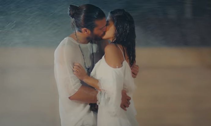 İşte Can Yaman'ı Erkenci Kuş'ta hastanelik eden fıskiyeli o sahne! 10