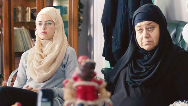 Serra Yılmaz'ı hiç böyle görmediniz! Ferzan Özpetek'in yeni filminde çok şaşırtacak! 8