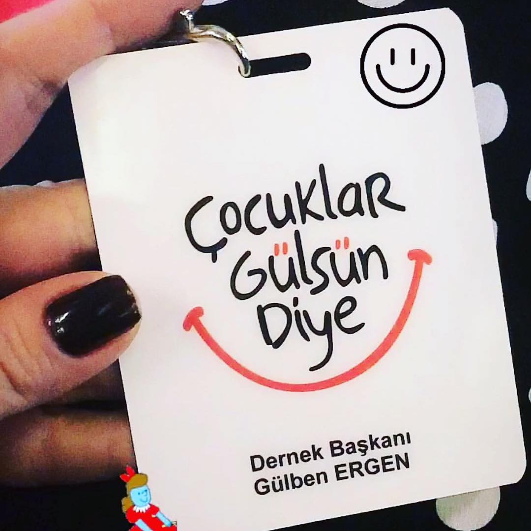 Gülben Ergen çocukların yüzünü güldürmek için Diyarbakır'a gidiyor 7
