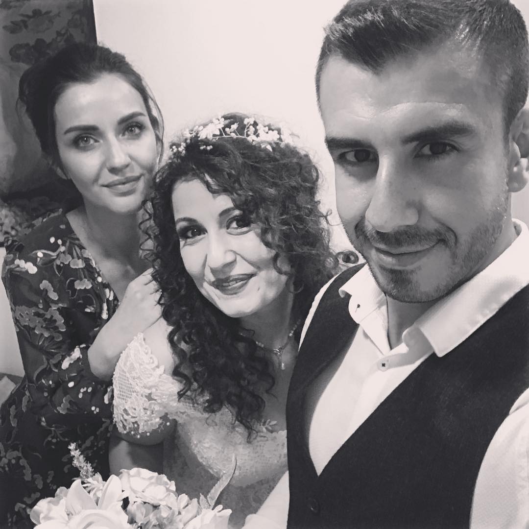 Sen Anlat Karadeniz'in yıldızı İrem Helvacıoğlu, düğünde güzelliğiyle göz kamaştırdı 8