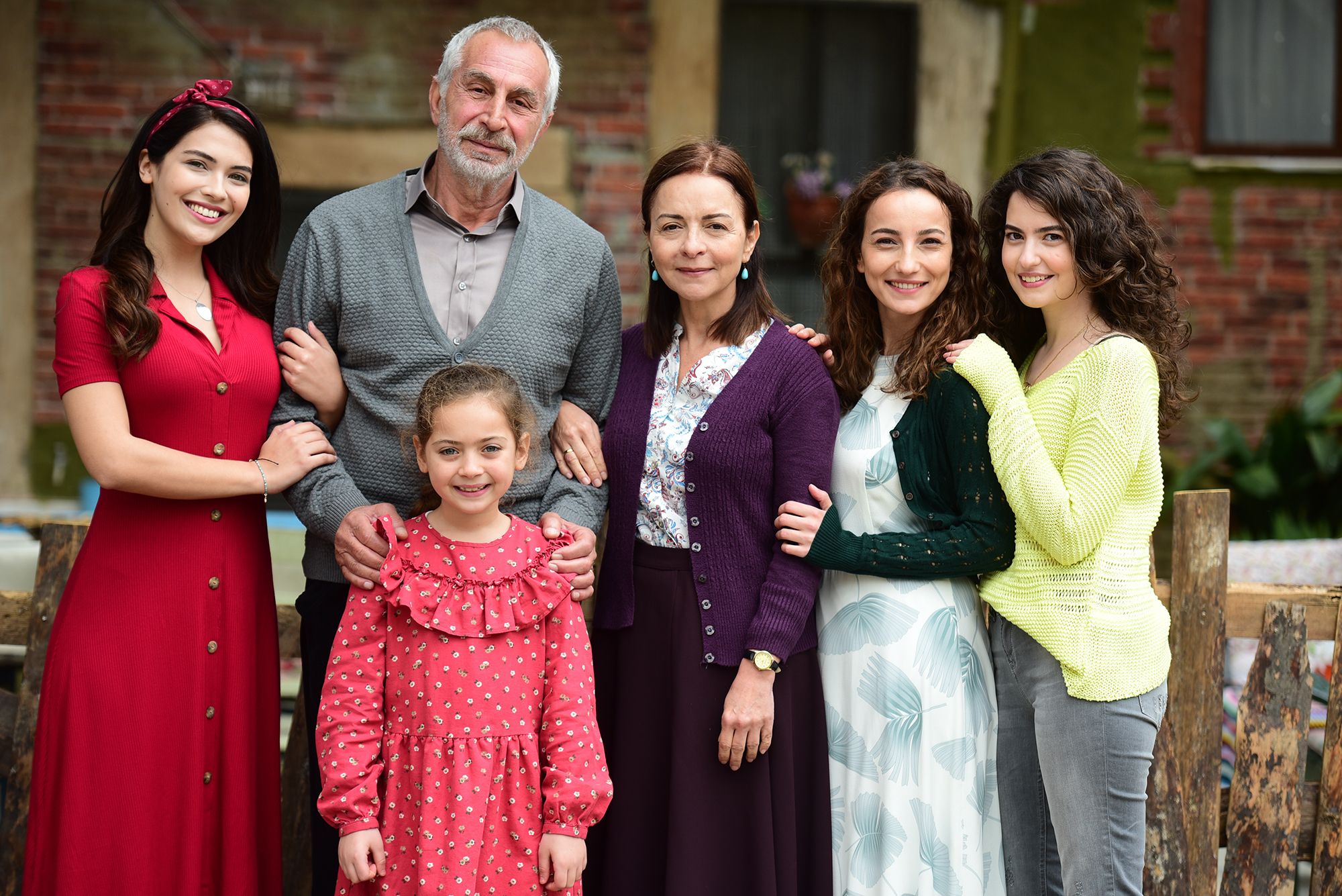Турецкий сериал семья фото