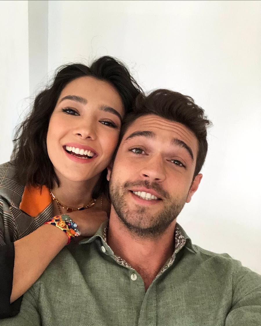 Furkan Andıç ve Aybüke Pusat'tan ilk öz çekim ve çok iddialı mesaj! 7