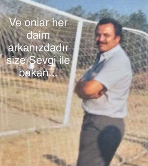 Erkan Kolçak Köstendil, kaybettiği babasının fotoğrafıyla, büyük tutkusunu ortaya koydu! 10