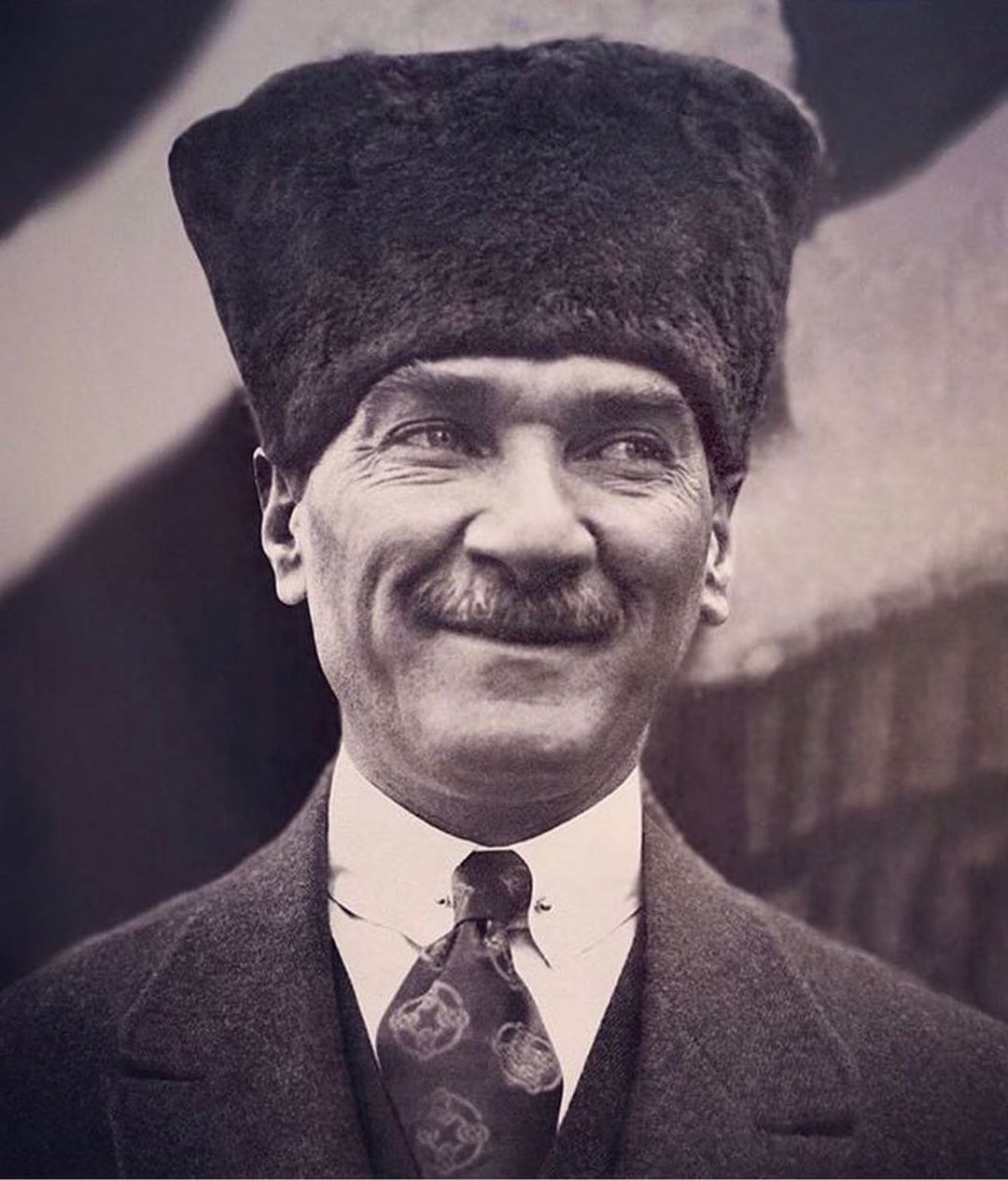 Müge Boz'dan farklı bir Atatürk'ü anma sözleri; "Motivasyon sebebimsin" 7