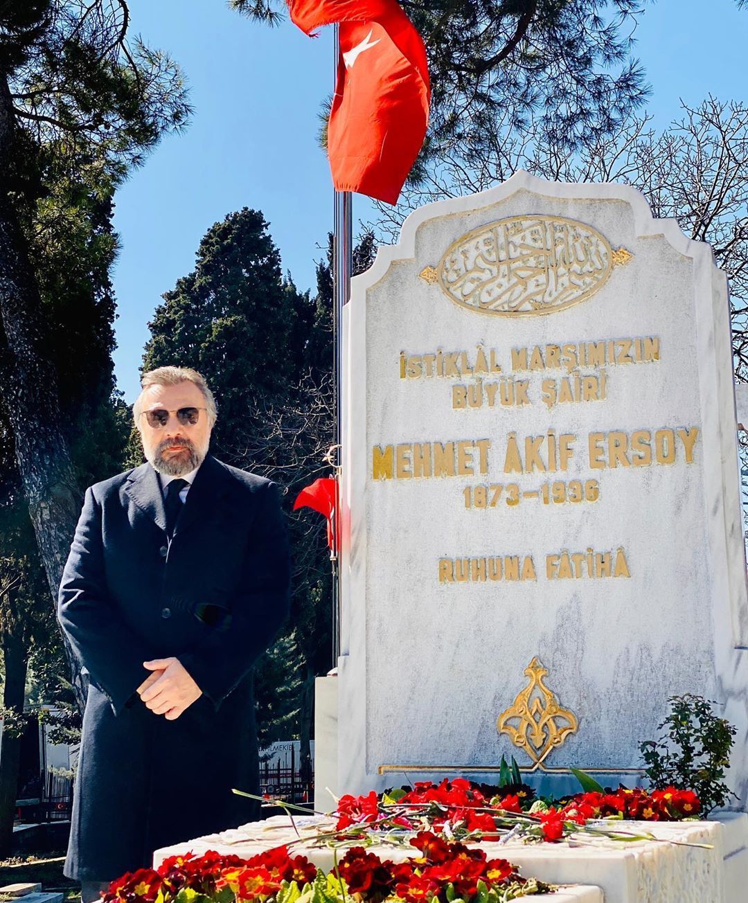 Oktay Kaynarca'dan Mehmet Akif Ersoy'un mezarı başında milli hassasiyet! 7