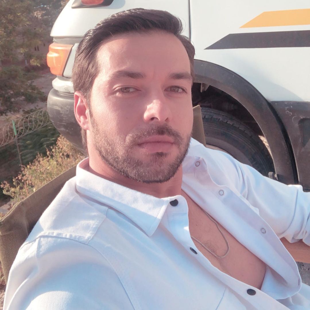 Eser Yenenler o huyunu oğluna da geçirmiş! Hilmicem İntepe'den selfie sürprizi, Murat Yıldırım'dan klas haller! 9