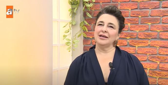 Esra Dermancıoğlu, yeni atv dizisinin senaryosuna vuruldu! 58