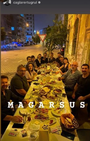 Çağlar Ertuğrul ve Merve Dizdar'lı Magarsus ekibi işe kebap yemekle başladı!.. 7