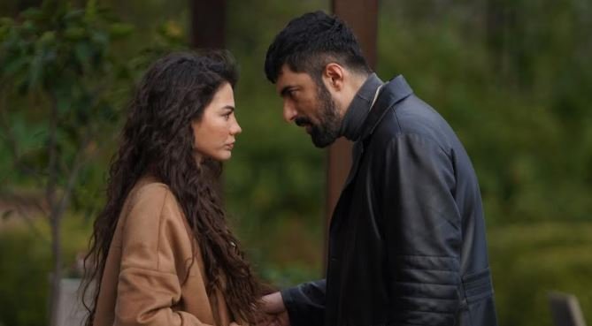 Demet Özdemir, dünya listesinde! IMDB Starmetre'de Adım Farah rüzgarı esti! 9