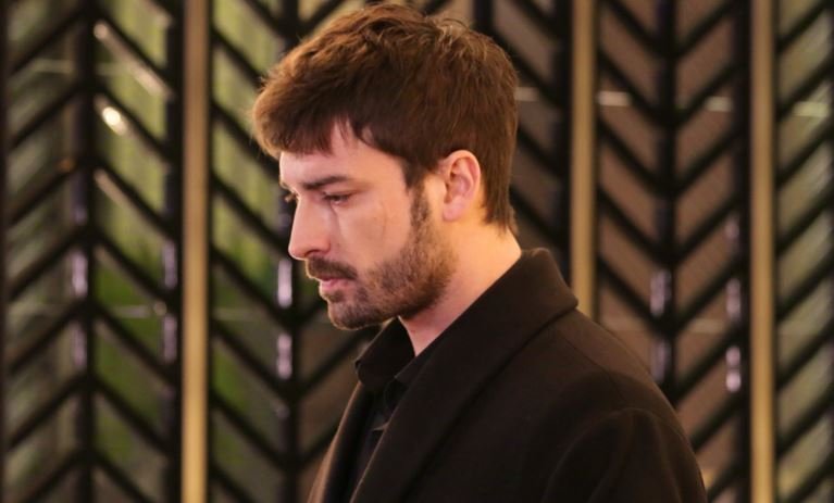 Yürek Çıkmazı dizisi 10. bölümde çok önemli olaylar yaşandı 7 Yürek Çıkmazı dizisi 10. bölümde çok önemli olaylar yaşandı 7