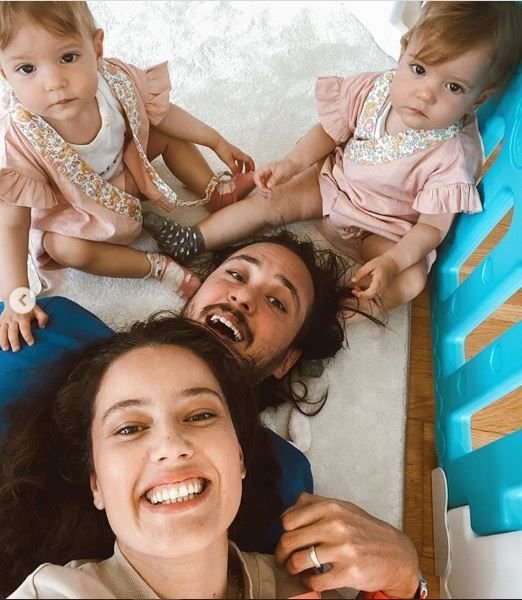 Anıl Altan kimdir? Nereli – Boyu – Yaşı – Dizileri – Ailesi 7