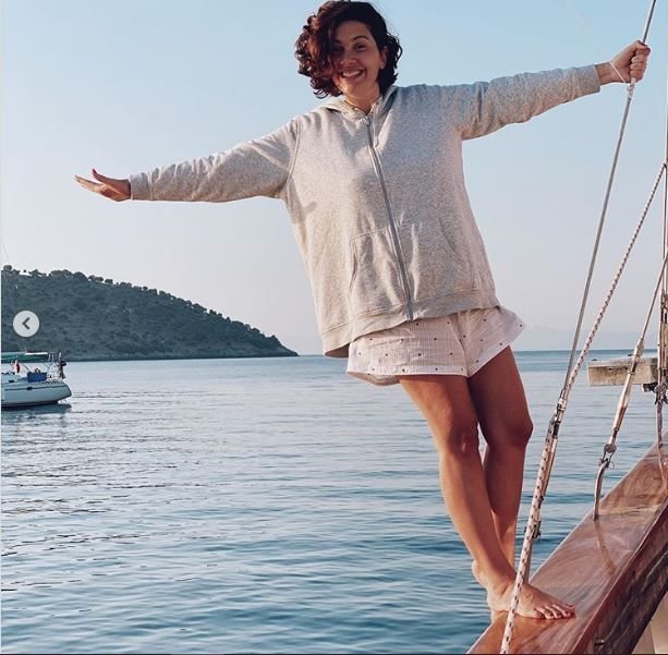 Bergüzar Korel Kimdir? Nereli – Boyu – Yaşı – Dizileri – Ailesi 7 Bergüzar Korel Kimdir? Nereli – Boyu – Yaşı – Dizileri – Ailesi 7