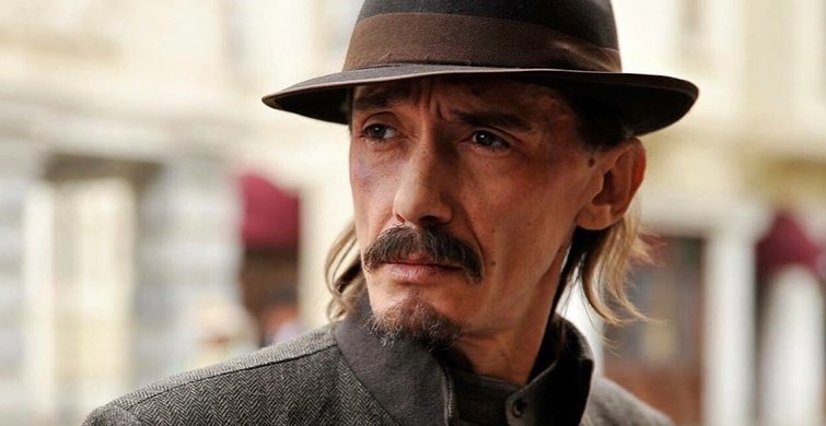 Berkan Şal Kimdir? Nereli – Boyu – Yaşı – Dizileri – Ailesi 7
