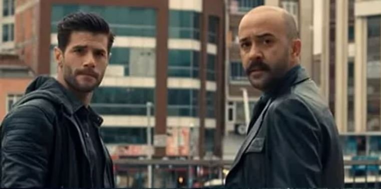 Berk Cankat ve hayranları adına ne büyük bir talihsizlik gerçekleşti! 7 Berk Cankat ve hayranları adına ne büyük bir talihsizlik gerçekleşti! 7
