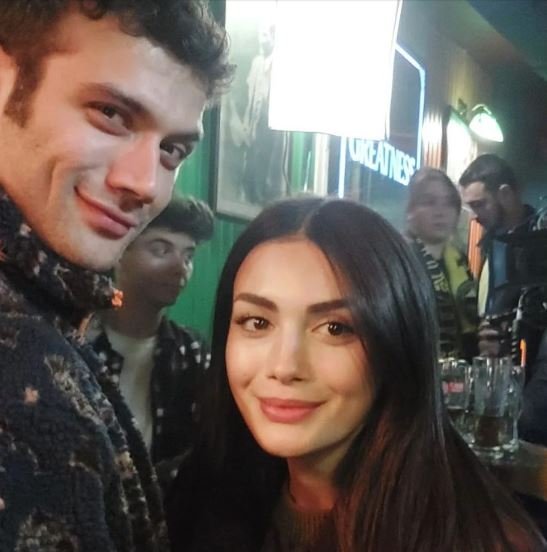 Özge Yağız, yeni partneri Caner Topçu ile gündemi yeniden ele geçirecek! 7 Özge Yağız, yeni partneri Caner Topçu ile gündemi yeniden ele geçirecek! 7
