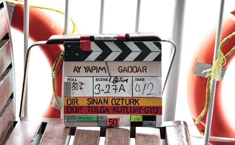Gaddar dizisinde Çağatay Ulusoy ve Onur Saylak ikilisi heyecan yarattı! 7 Gaddar dizisinde Çağatay Ulusoy ve Onur Saylak ikilisi heyecan yarattı! 7