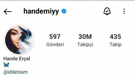 Ve Hande Erçel'in instagram hesabında beklenen gün geldi! 9 Ve Hande Erçel'in instagram hesabında beklenen gün geldi! 9