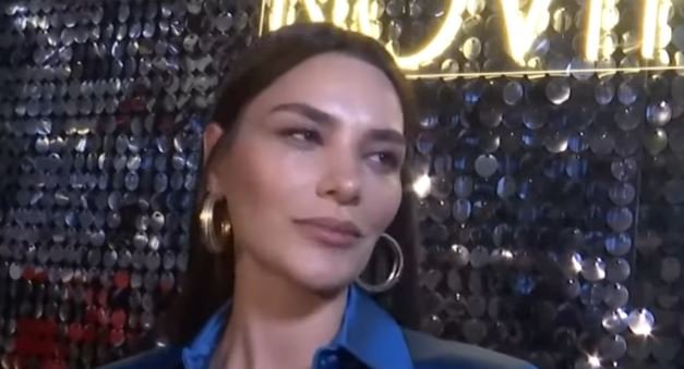 Hazal Filiz Küçükköse son 2 yılda hem dizi kararının hem de şanssızlığının kurbanı oldu! 7 Hazal Filiz Küçükköse son 2 yılda hem dizi kararının hem de şanssızlığının kurbanı oldu! 7