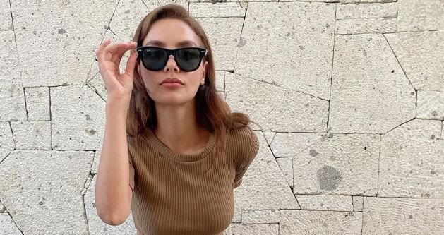 Hazal Filiz Küçükköse Kimdir? Nereli – Boyu – Yaşı – Dizileri – Ailesi 7