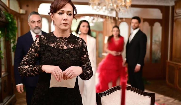 Kadın dizisinin unutulmaz Hatice'si Bennu Yıldırımlar tam aradığı gibi bir rol buldu! 7 Kadın dizisinin unutulmaz Hatice'si Bennu Yıldırımlar tam aradığı gibi bir rol buldu! 7