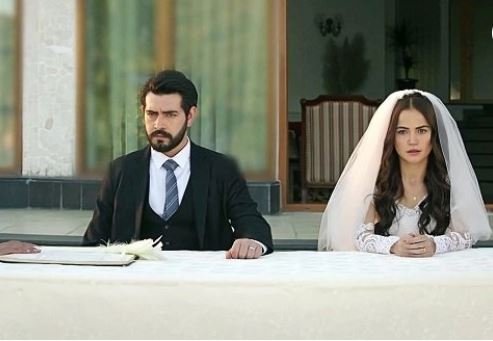 Kanal 7'nin günlük dizisi Kan Çiçekleri, tüm dünyada rekor kırdı! Yeni başlayan dizi, sosyal medyada fırtınalar koparmakta! 9 Kanal 7'nin günlük dizisi Kan Çiçekleri, tüm dünyada rekor kırdı! Yeni başlayan dizi, sosyal medyada fırtınalar koparmakta! 9
