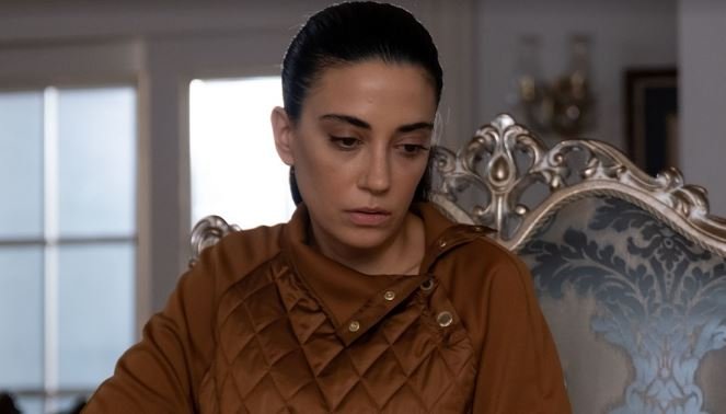 Kızılcık Şerbeti dizisinde Doğa'nın Nursema için verdiği destek izleyicileri mutlu etti 7 Kızılcık Şerbeti dizisinde Doğa'nın Nursema için verdiği destek izleyicileri mutlu etti 7