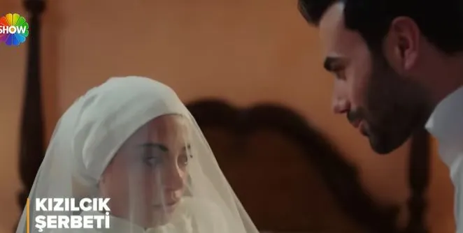 Ömer ve Kızılcık Şerbeti dizileri aile baskısıyla sıkışan gençlerin dramına dönüştü! 7