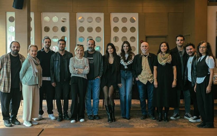 Teşkilat, Aile ve Yargı dizilerinden ayrılan ünlü isimler Ne Gemiler Yaktım'da buluştu! 7