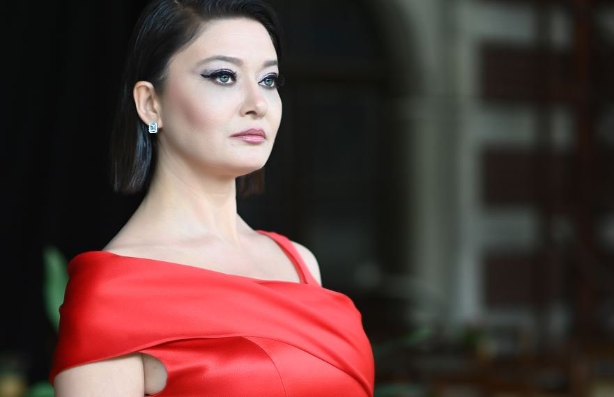 Yalı Çapkını dizisinde yaşananlar Nurgül Yeşilçay'ın eleştirilerini haklı çıkarttı! 7 Yalı Çapkını dizisinde yaşananlar Nurgül Yeşilçay'ın eleştirilerini haklı çıkarttı! 7
