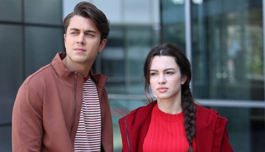 Onur Seyit Yaran genç yaşına rağmen olgun tavrı ile gençlere güzel bir örnek oldu! 7
