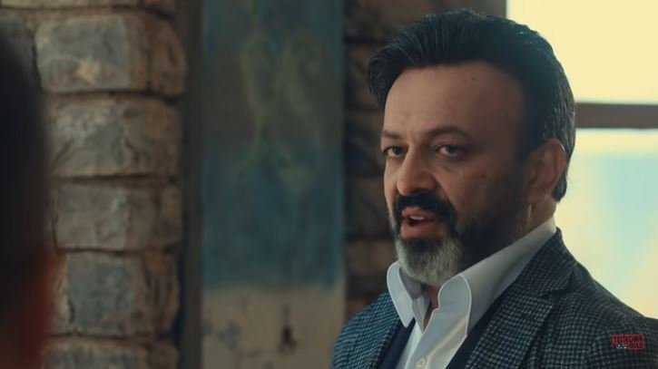 Serhat Kılıç ile Sezin Akbaşoğulları, yeni dizileri için övgü üstüne övgüde bulundu! 8 Serhat Kılıç ile Sezin Akbaşoğulları, yeni dizileri için övgü üstüne övgüde bulundu! 8