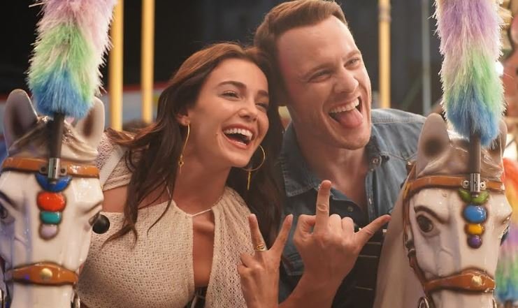 Kerem Bürsin sosyal medyada bulduğu desteği, dizi izleyicilerinden bulamadı! 7 Kerem Bürsin sosyal medyada bulduğu desteği, dizi izleyicilerinden bulamadı! 7