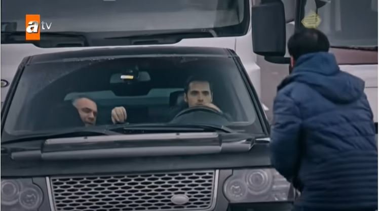 Set kazası değil, trafik kazası! Yalçın Hafızoğlu'nun Eşkıya Dünyaya Hükümdar Olmaz'da unutamadığı sahne! 7 Set kazası değil, trafik kazası! Yalçın Hafızoğlu'nun Eşkıya Dünyaya Hükümdar Olmaz'da unutamadığı sahne! 7