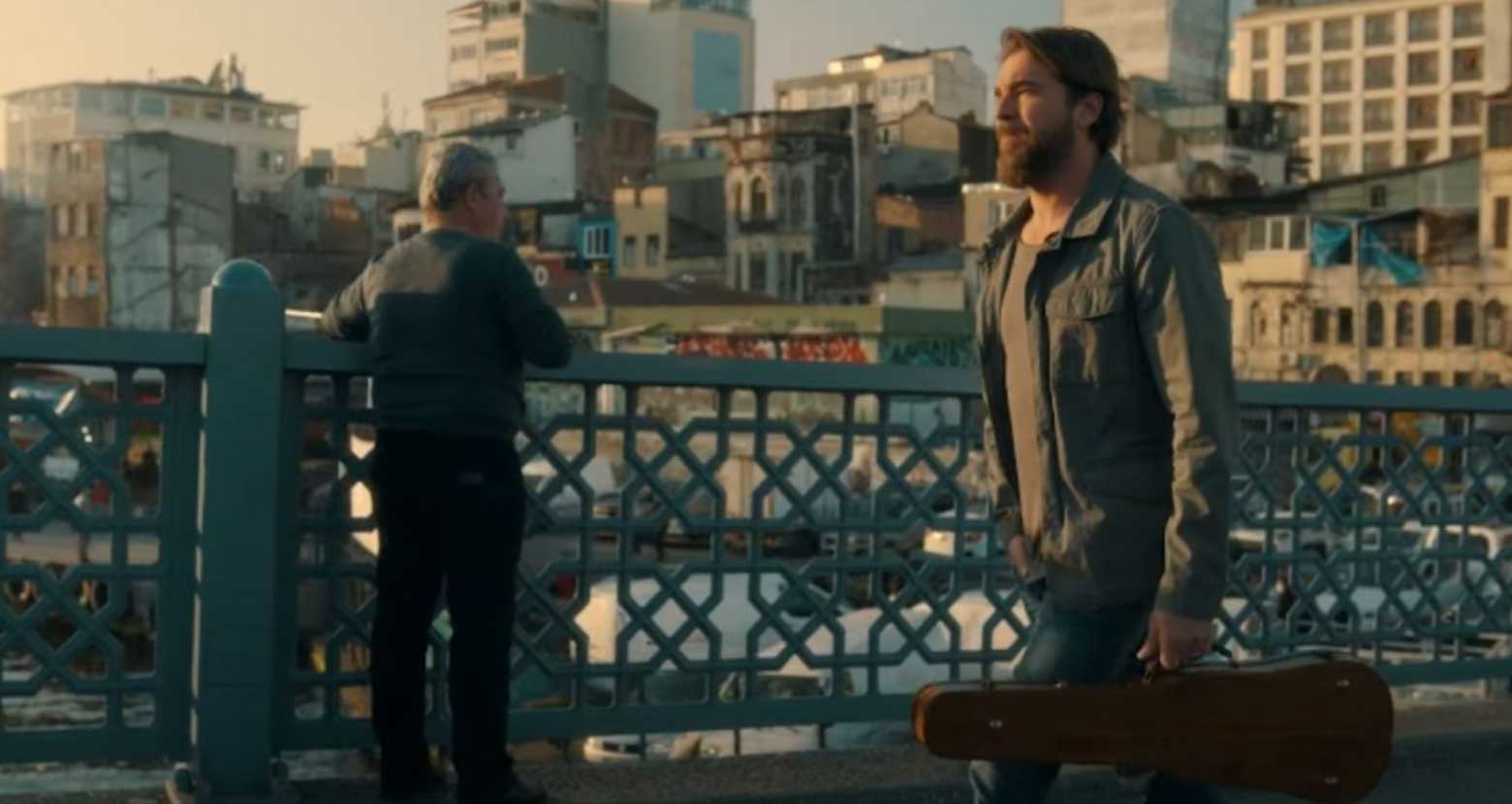 Engin Altan Düzyatan diziden sonra Babamın Kemanı ile etkileyecek 2 Engin Altan Düzyatan diziden sonra Babamın Kemanı ile etkileyecek 2