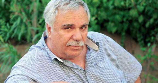 Aşk filmi çekmek isteyen usta oyuncu Halil Ergün hangi ünlü isimle rol almak istediğini açıkladı!.. 74