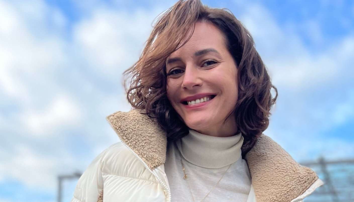 Elkızı dizisinin Zeliha’sı Sedef Avcı imajında köklü bir yenilik yaptı 7