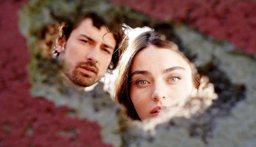 Ada Masalı dizisinde romantizm hemen başladı! 8