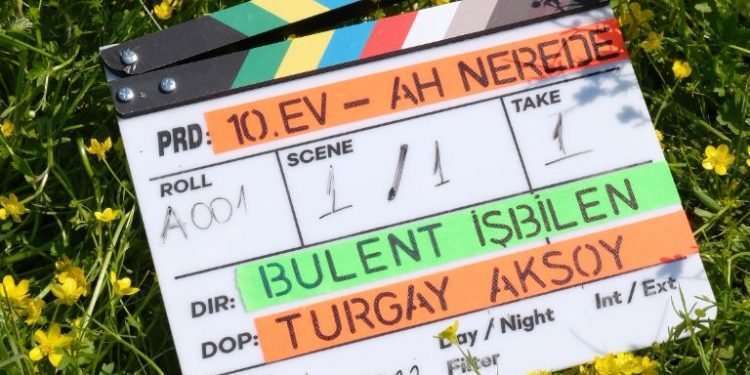 Yeşilçam'ın ünlü filmi Ah Nerede'nin dizisi geliyor! Başroller kim? Hangi kanalda yayınlanacak? 9 Yeşilçam'ın ünlü filmi Ah Nerede'nin dizisi geliyor! Başroller kim? Hangi kanalda yayınlanacak? 9