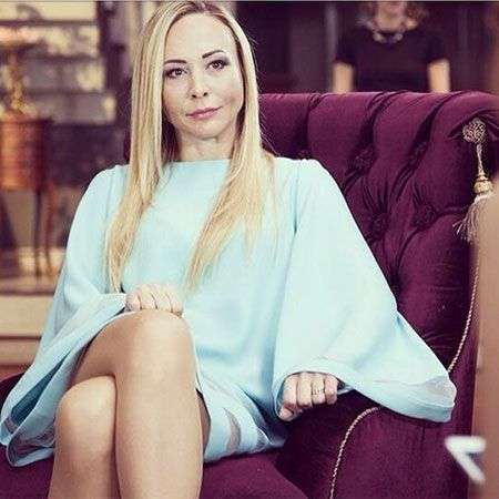 Yeni Fox TV dizisi Gülümse Kaderine, ünlü bir oyuncuyu 8 yıl aradan sonra ekrana döndürüyor! 7 Yeni Fox TV dizisi Gülümse Kaderine, ünlü bir oyuncuyu 8 yıl aradan sonra ekrana döndürüyor! 7