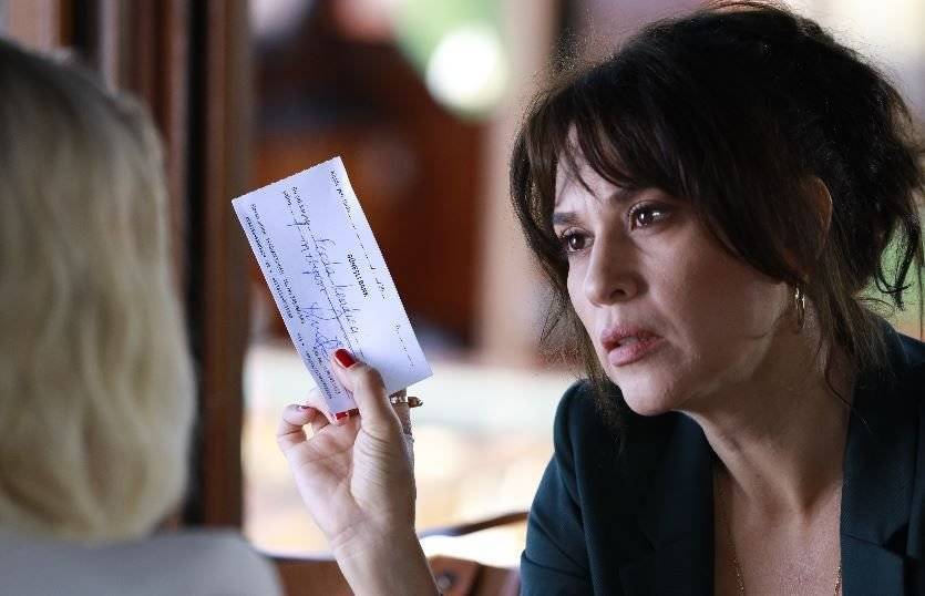 Evrim Alasya, Kırmızı Oda'dan sonra yönetmen Cem Karcı ile yeni dizide buluştu! 7 Evrim Alasya, Kırmızı Oda'dan sonra yönetmen Cem Karcı ile yeni dizide buluştu! 7