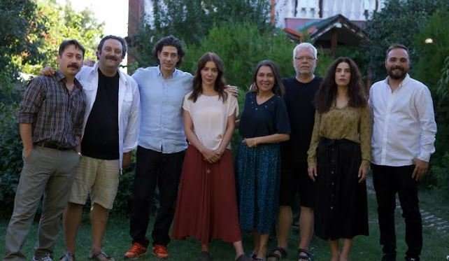 Algı Eke ve Alper Saldıran yeni bir aşk hikayesiyle izleyicileri şaşırtacak! 8 Algı Eke ve Alper Saldıran yeni bir aşk hikayesiyle izleyicileri şaşırtacak! 8