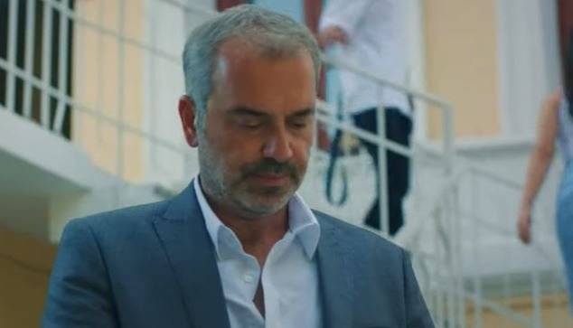 Aşk ve Umut dizisinde Arda Esen, piyango gibi bir şansın içine düştüklerini söyledi! 7