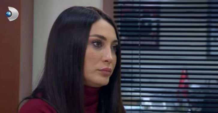 Arka Sokaklar'dan ayrılan Merve Oflaz, yeni dizi sürprizi yaptı! 7 Arka Sokaklar'dan ayrılan Merve Oflaz, yeni dizi sürprizi yaptı! 7