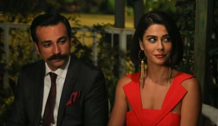 Ozan Dağgez, Kanal D'nin kadrolu romantik komedi dizi oyuncusu gibi oldu! 7 Ozan Dağgez, Kanal D'nin kadrolu romantik komedi dizi oyuncusu gibi oldu! 7